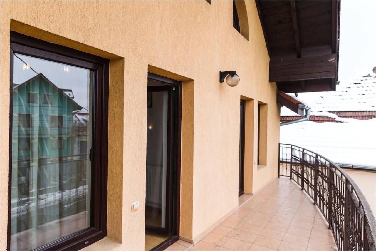 Casa Ienciu Apartment ซีบิว ภายนอก รูปภาพ