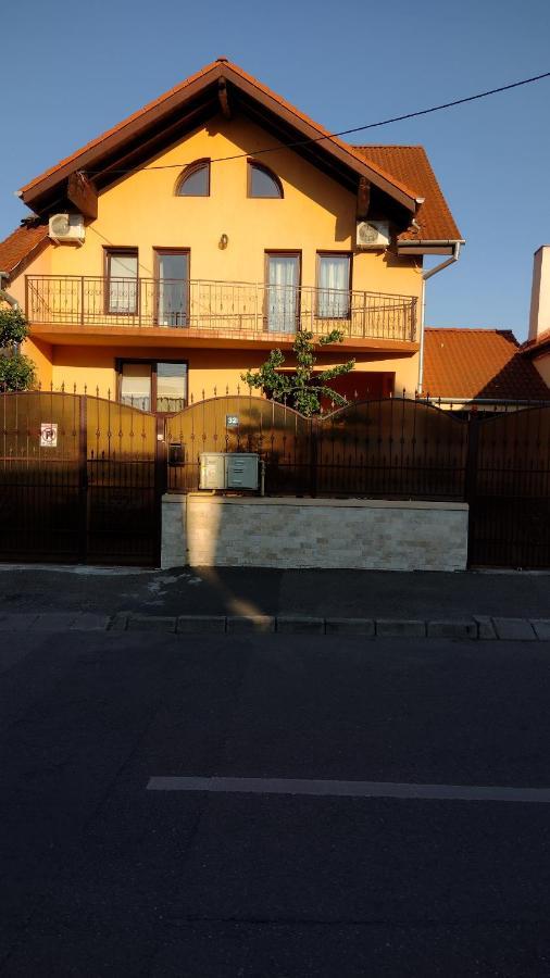 Casa Ienciu Apartment ซีบิว ภายนอก รูปภาพ
